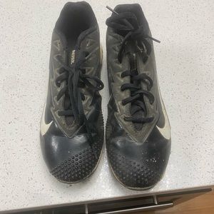 softball cleats